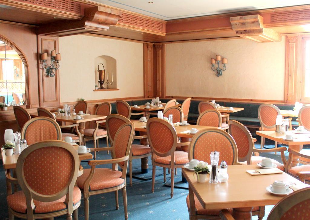 Senats Hotel Koeln Buitenkant foto